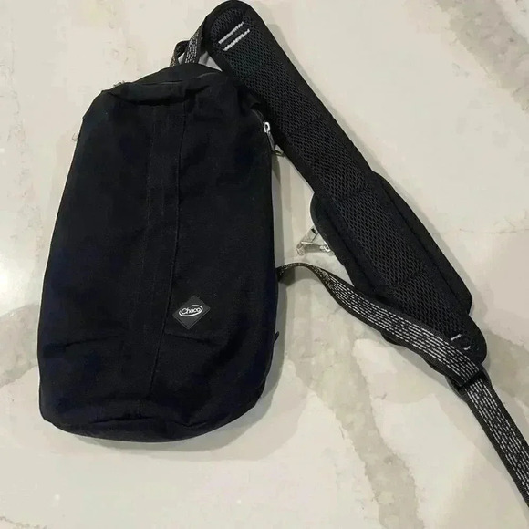 Chaco Radlands Sling Pack and Mini Hip Pack Matching Set Black Silver Metallic - Picture 2 of 10